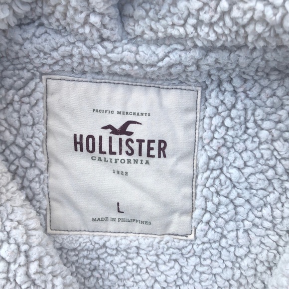 Hollister Hoodie - Picture 3 of 5